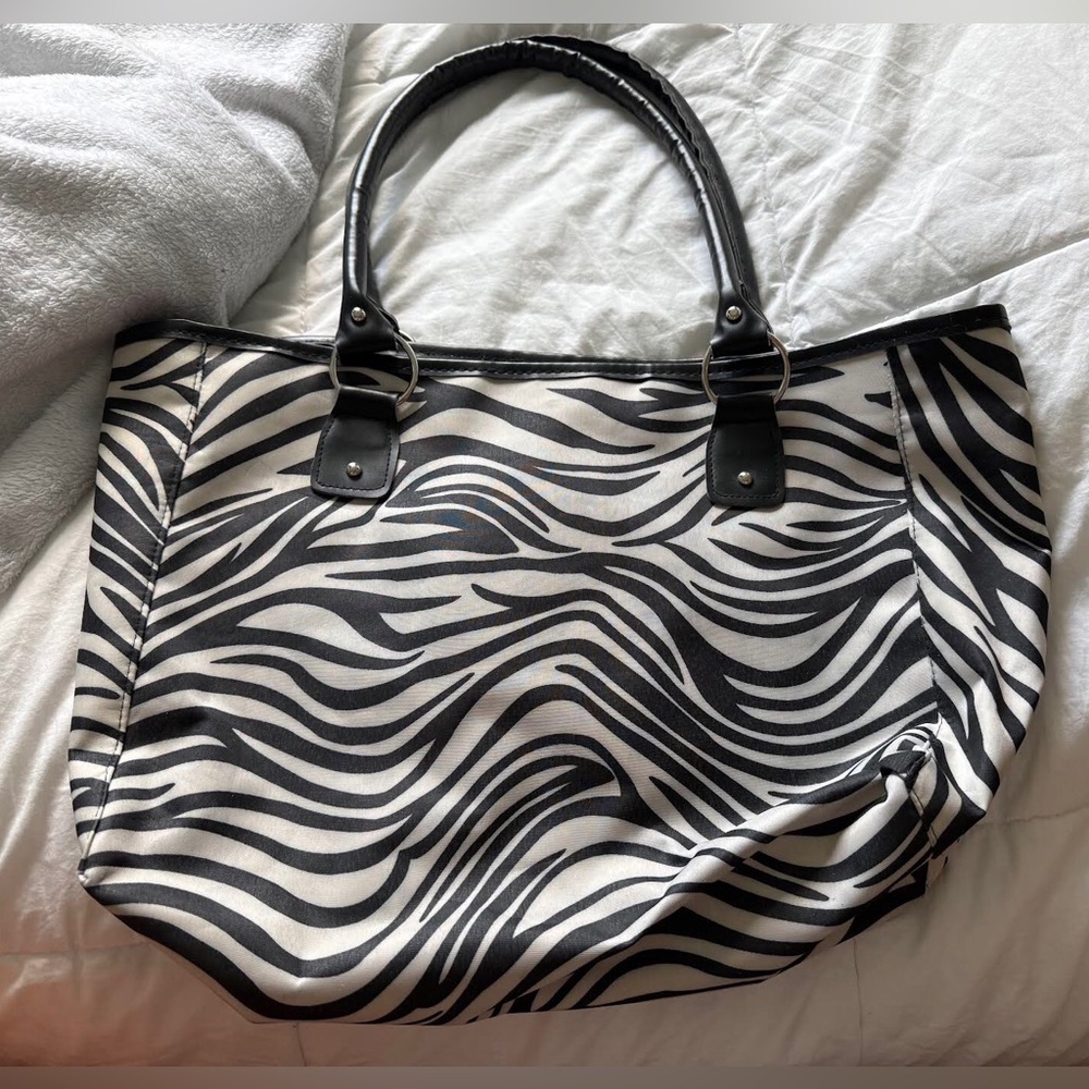 Black & White Zebra Print Tote Bag - Classic Women's Handbag